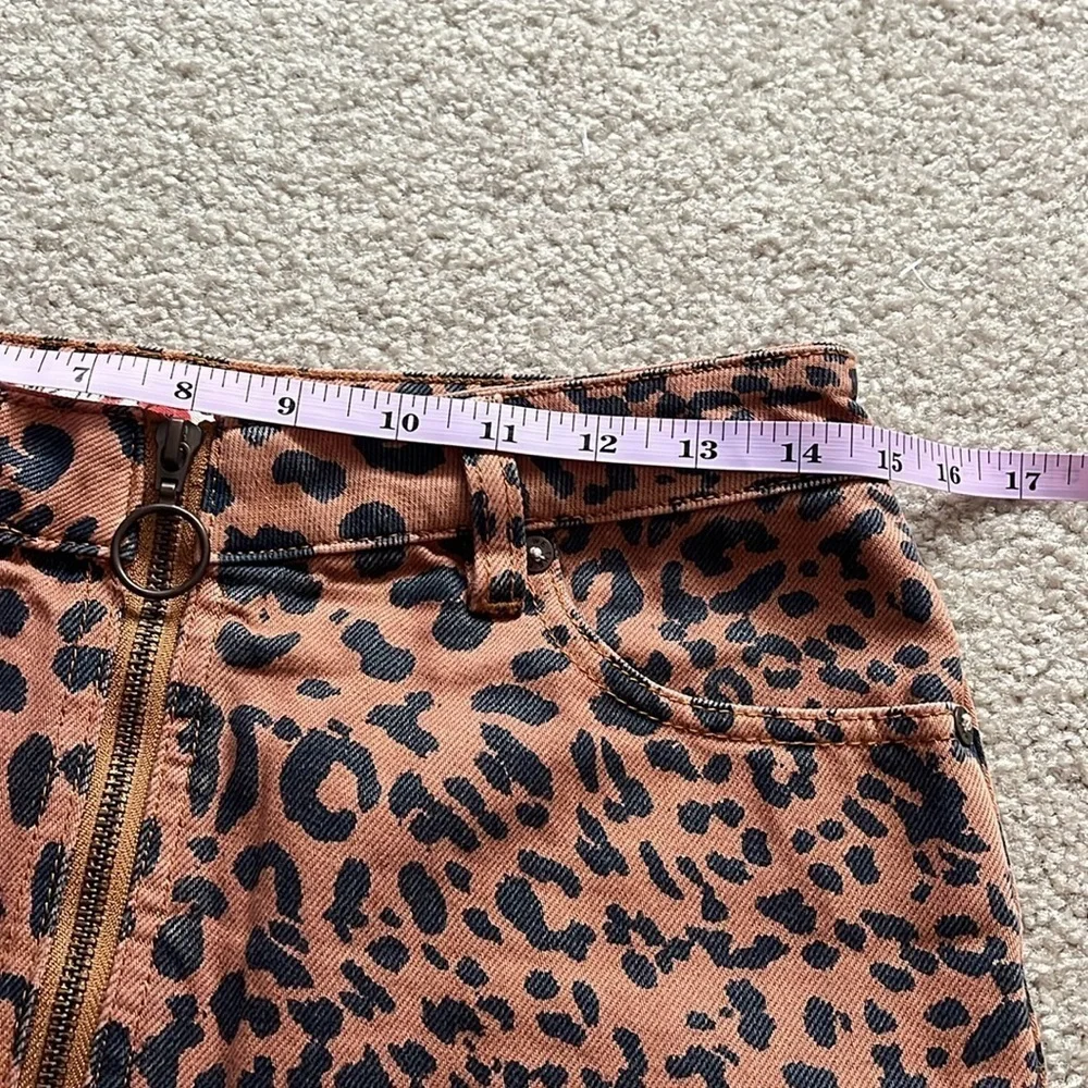 “Free People: Leopard Skirt size 2”
